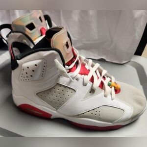 Mens Size 12 Nike Air Jordan 6 retro -hare White Red 2020